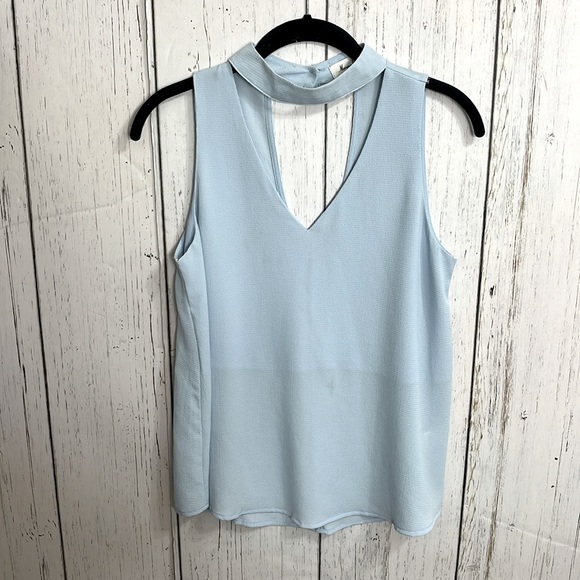 Morgan Claire Sleeveless Top V Neck Choker collar Baby Blue Size Small - Picture 3 of 7